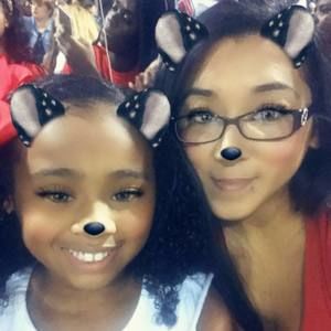 Meet your Posher, Casey